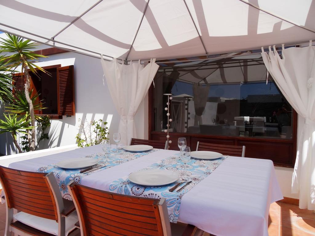 Happy Villa Con Piscina Privada Playa Blanca  Exterior photo