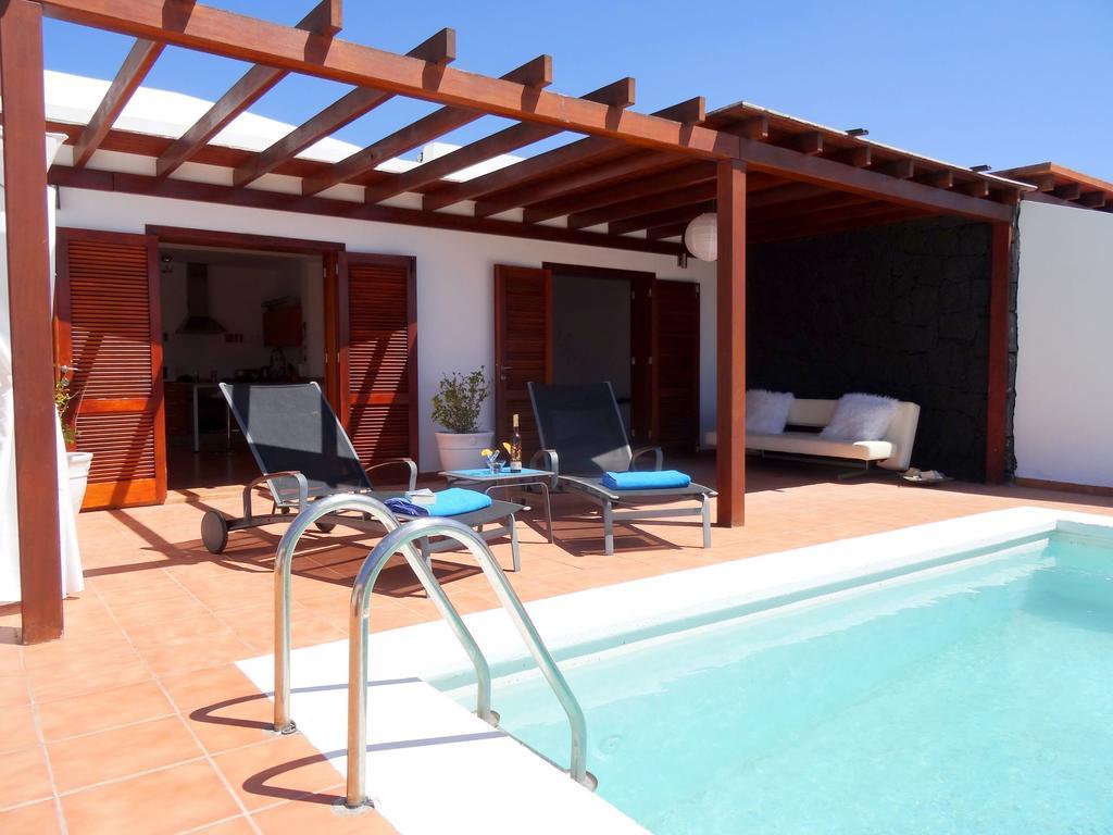Happy Villa Con Piscina Privada Playa Blanca  Exterior photo